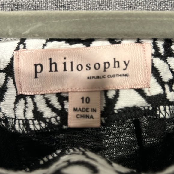 Philosophy Floral Jacquard Pencil Skirt 10 - Picture 7 of 7